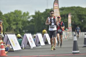 BIB: 0378
                            <button type="button" onclick="openModal(4942970)" class="btn btn-primary btn-sm float-right btn-popup" data-toggle="modal" data-target=".modal-high-quality">
                        <i class="fas fa-shopping-cart"></i> Add to Cart
                    </button>
                                            <button type="button" onclick="isThisMe(4942970, true)" class="btn btn-success btn-sm float-right btn-popup btn-isme hidden" data-toggle="tooltip" data-placement="bottom" title="นี่คือรูปของคุณใช่ไหม คลิกที่นี่เพื่อเอาเข้าอัลบั้ม">
                        <i class="fas fa-plus"></i> Add to album
                    </button>
                    <button type="button" onclick="isThisMe(4942970, false)" class="btn btn-warning btn-sm float-right btn-popup btn-isnotme hidden">
                        <i class="fas fa-ban"></i> Remove from album
                    </button>